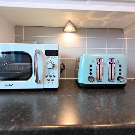 Superb 4 Bedroom Flat In The Heart Of Camden Town Londres Extérieur photo