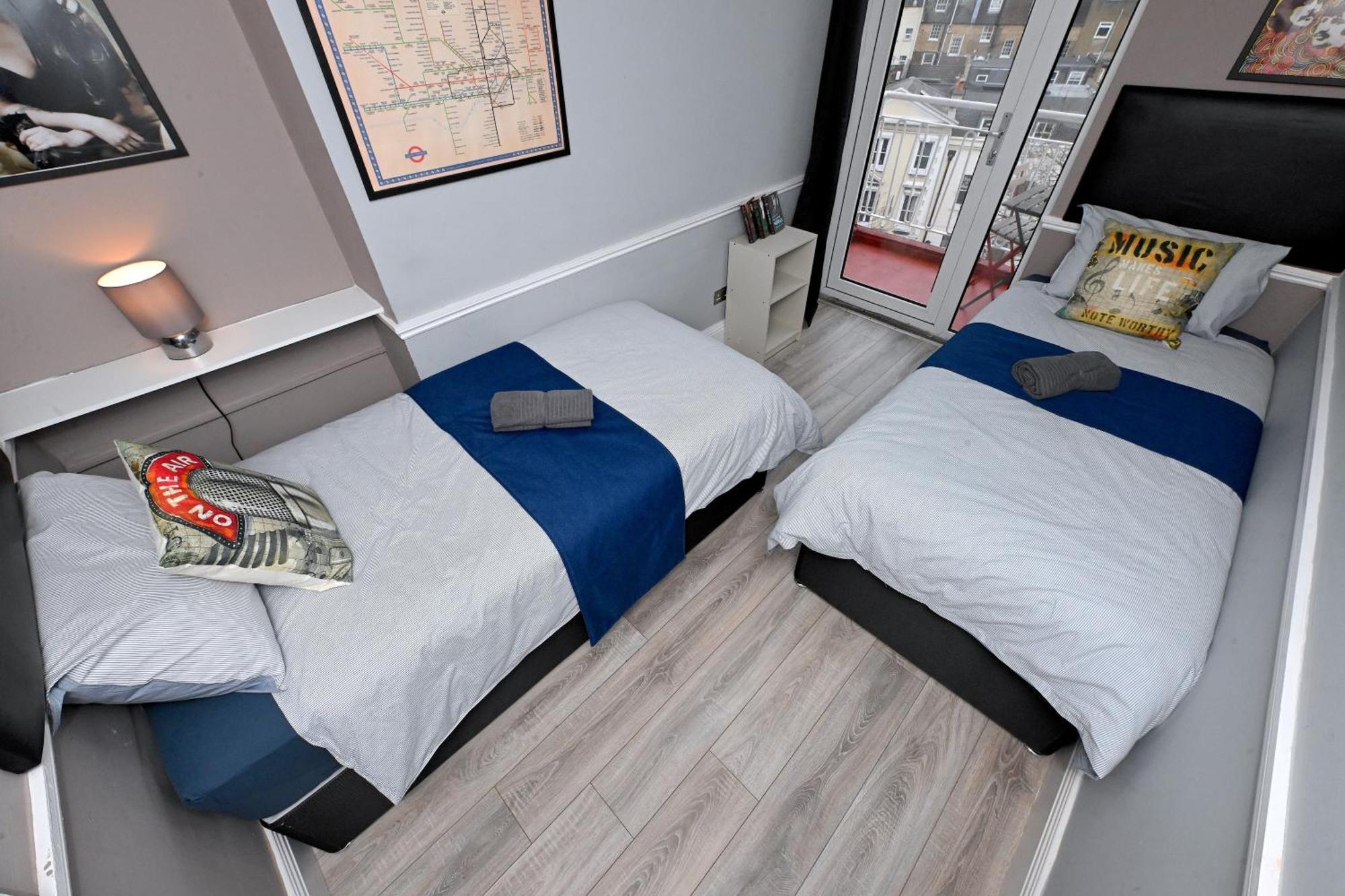 Superb 4 Bedroom Flat In The Heart Of Camden Town Londres Extérieur photo