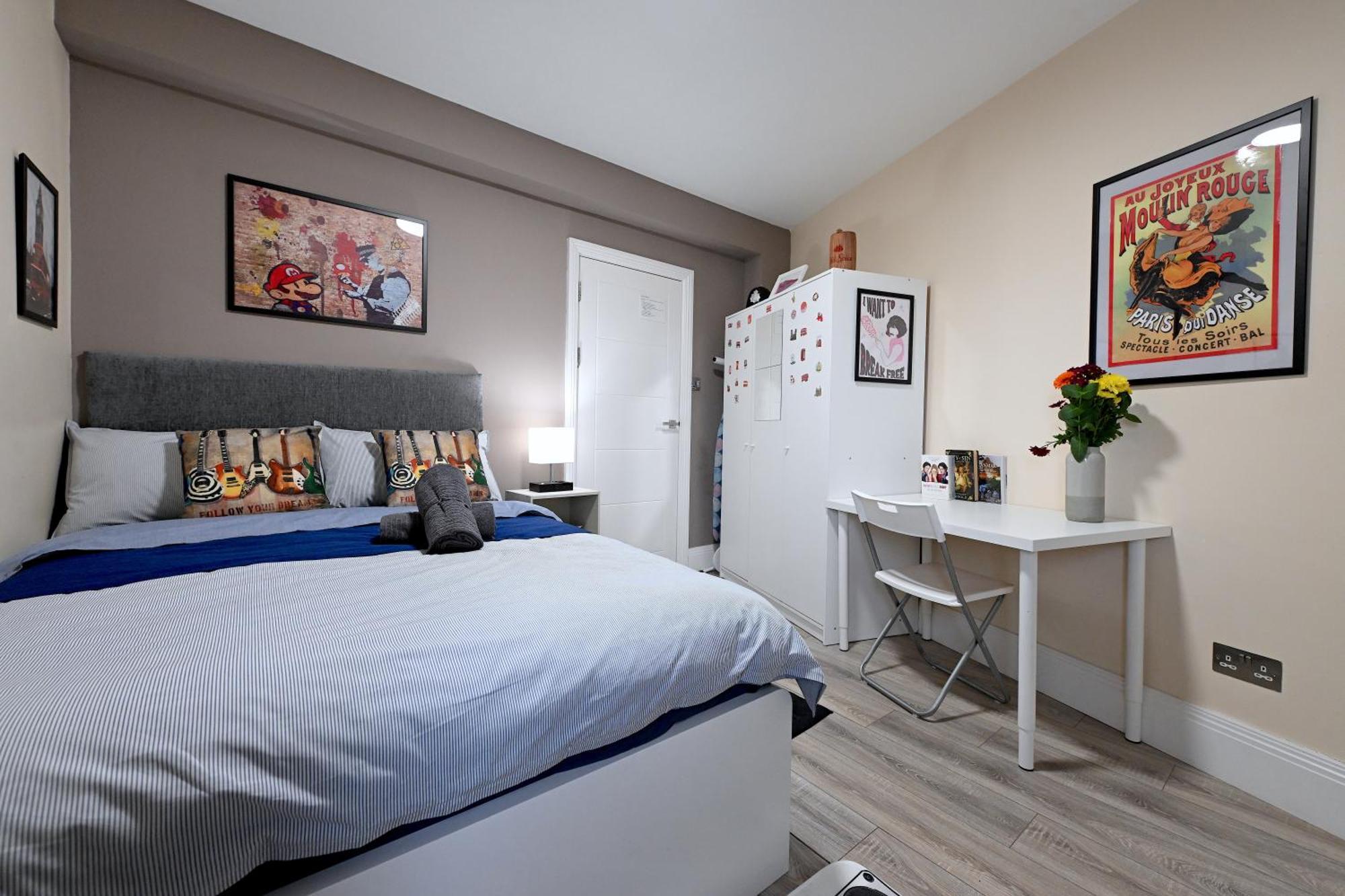 Superb 4 Bedroom Flat In The Heart Of Camden Town Londres Extérieur photo