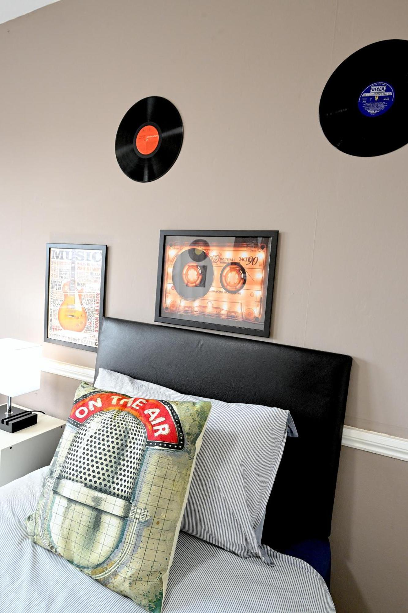 Superb 4 Bedroom Flat In The Heart Of Camden Town Londres Extérieur photo